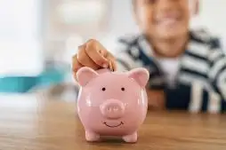 A Importância da Educação Financeira para Crianças: Estratégias e Benefícios